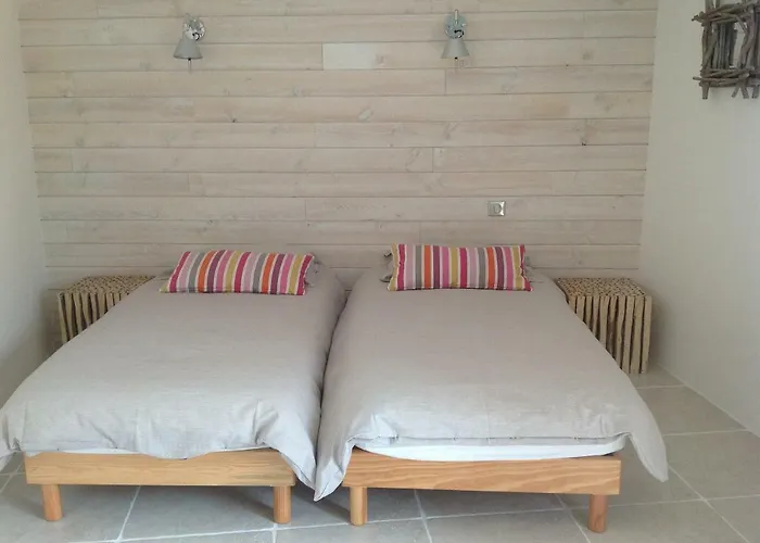 Vents Et Marees Pensión Saint-Pierre-d'Oleron